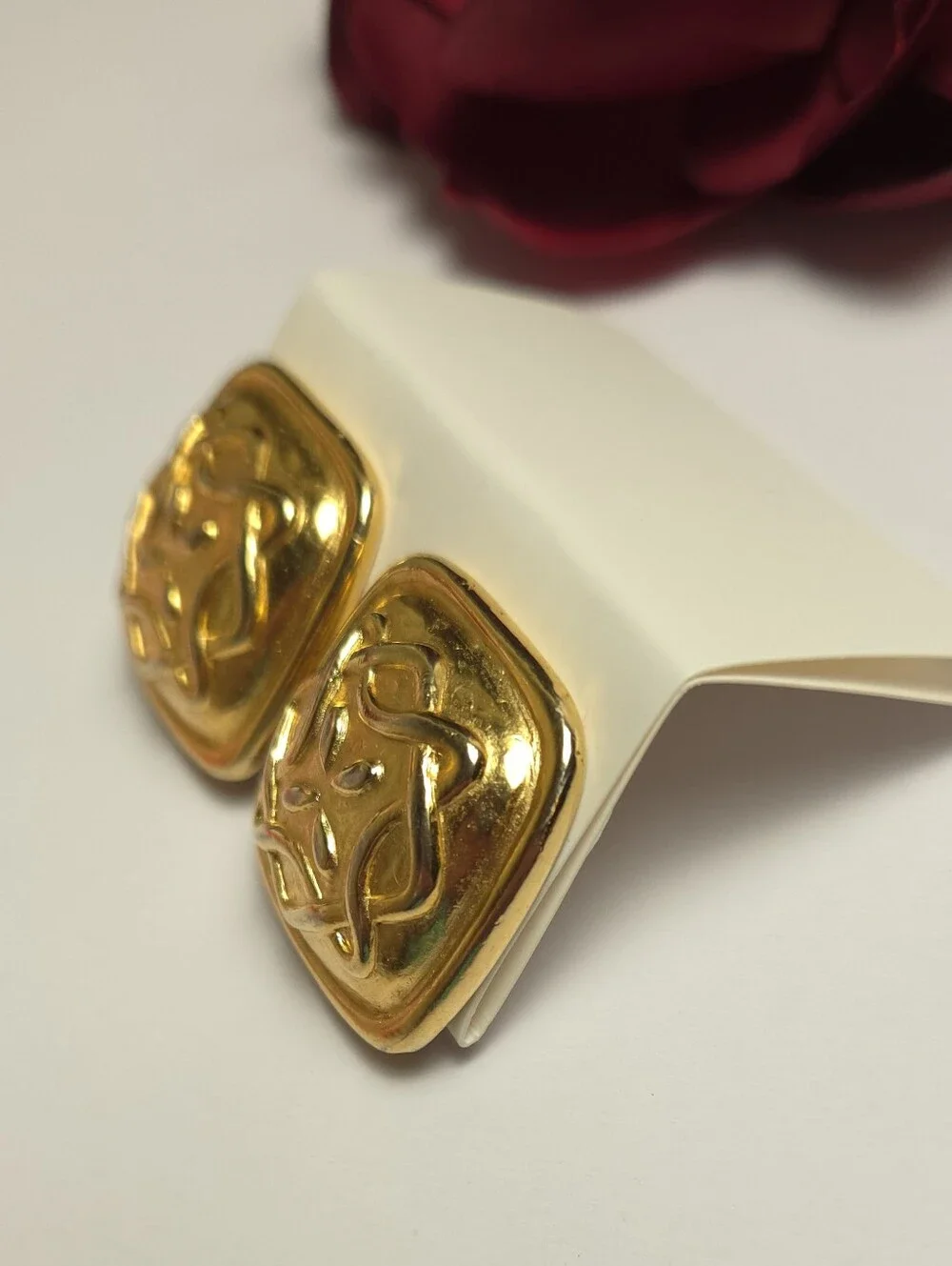 Vintage brushed gold